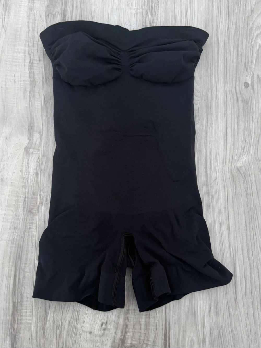SKIMS Black Strapless Shapewear Bodysuit